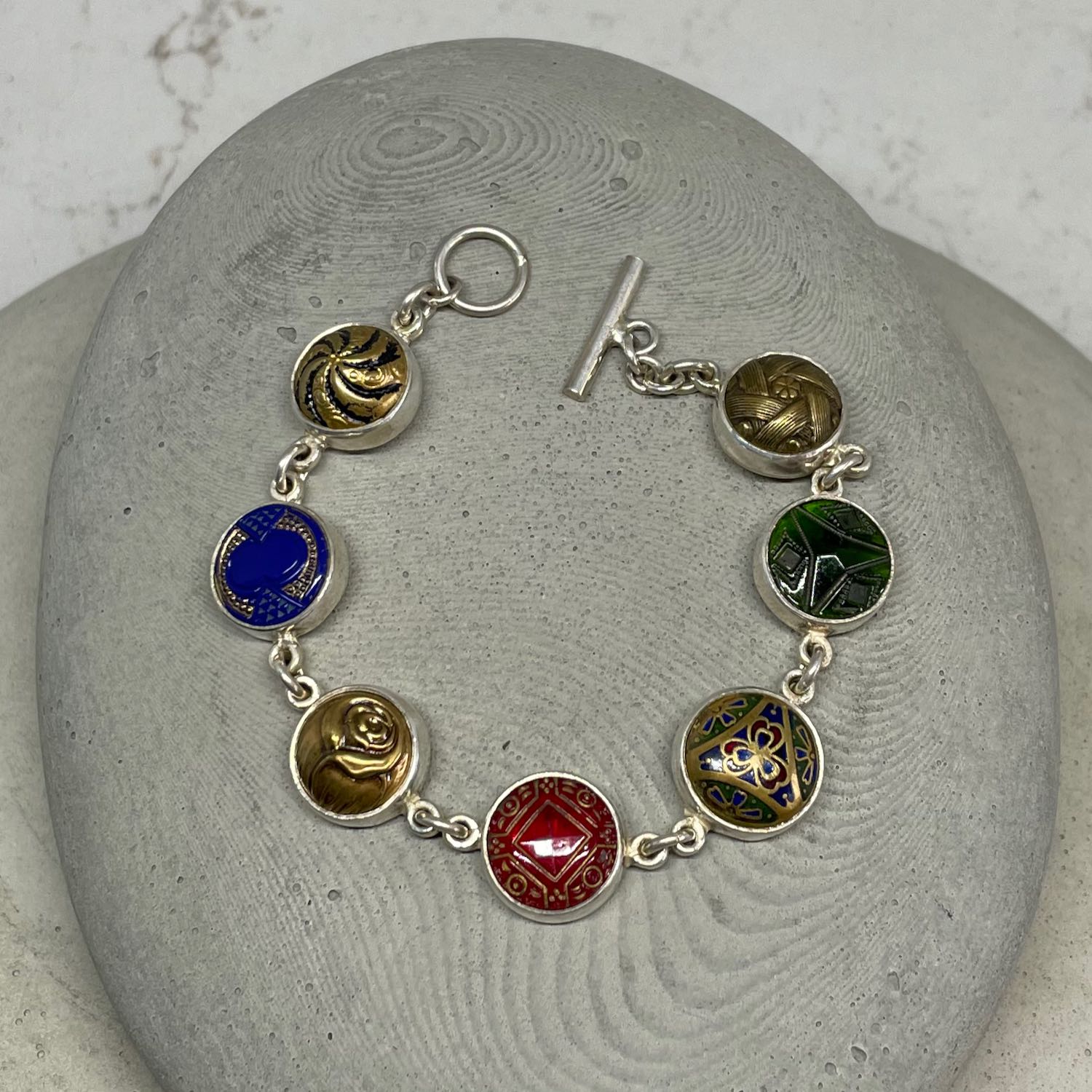 Antique button bracelet online